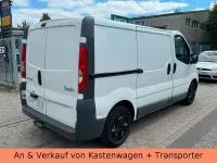 Gebraucht Renault Trafic 90 PS (66 kW) 2012 Weiß Van / Kleinbus