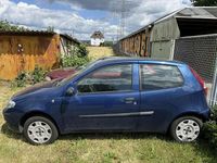 Gebraucht Fiat Punto 60 PS (44 kW) 2004 Lidoblau met. Kleinwagen