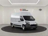 Gebraucht Toyota Proace 140 PS (102 kW) 2025 Icy white Van / Kleinbus