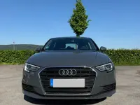 Gebraucht Audi A3 116 PS (85 kW) 2018 Grau Limousine