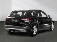 Gebraucht Mercedes GLA200 163 PS (119 kW) 2024 Schwarz SUV