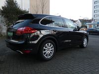 Gebraucht Porsche Cayenne 299 PS (219 kW) 2014 Tiefschwarz (metallic) SUV