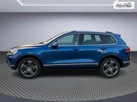 Second-hand VW Touareg Exclusive 262 CP (192 kW) 2016 Albastru SUV
