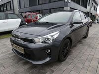 Gebraucht Kia Rio Spirit 84 PS (61 kW) 2017 Grau Kleinwagen