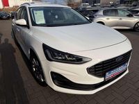 Gebraucht Ford Focus Titanium X 116 PS (85 kW) 2023 Weiß Kombi