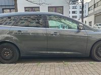 Gebraucht Ford Focus Titanium 120 PS (88 kW) 2014 Grün Kombi