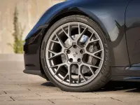Neu Porsche 911 Carrera 394 PS (289 kW) 2026 Tiefschwarzmetallic