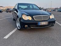 Gebraucht Mercedes C220 150 PS (110 kW) 2006 Schwarz Limousine