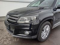 Gebraucht VW Tiguan Life 140 PS (102 kW) 2013 Deep black perleffekt SUV