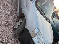 Gebraucht Citroën Berlingo 75 PS (55 kW) 2006 Silber Van / Kleinbus