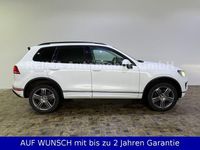Gebraucht VW Touareg R-line 262 PS (192 kW) 2016 Pure white SUV