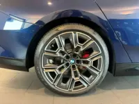 Gebraucht BMW 540 M Sport 303 PS (222 kW) 2026 Blau Kombi
