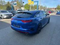 Używany Kia ProCeed GT 204 KM (150 kW) 2023 Niebieski Kombi
