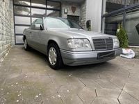 Gebraucht Mercedes E220 150 PS (110 kW) 1996 Silber Cabrio