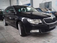 Gebraucht Skoda Superb Ambition 160 PS (117 kW) 2012 Schwarz Kombi