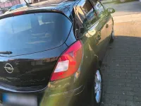 Używany Opel Corsa 80 KM (58 kW) 2010 Czarny Hatchback