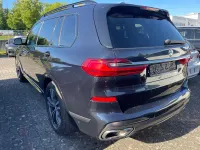 Gebraucht BMW X7 Performance 400 PS (294 kW) 2019 Carbonschwarz metallic SUV