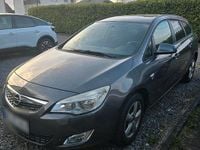 Second-hand Opel Astra 140 CP (102 kW) 2012 Gri Break