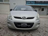 Gebraucht Hyundai i20 Classic 78 PS (57 kW) 2012 Silber Kleinwagen