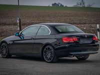 Gebraucht BMW 325 Cabriolet Performance 218 PS (160 kW) 2008 Beige Cabrio