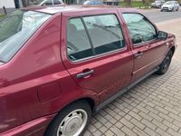 gebraucht VW Vento 1.8 GLX 55KW Auto GLX