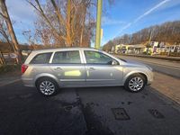 Gebraucht Opel Astra Edition 105 PS (77 kW) 2005 Silber Limousine