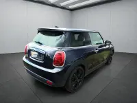 Gebraucht Mini Cooper SE 135 kW (184 PS) 2022 Schwarz Kleinwagen