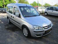 Używany Opel Combo Edition 75 KM (55 kW) 2006 Srebrny Minivan