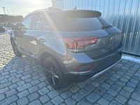Neu VW T-Roc Style 150 PS (110 kW) 2026 Indiumgrau metallic/dach... SUV