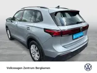 Gebraucht VW Tiguan Life 204 PS (150 kW) 2025 Silber SUV