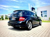 Gebraucht Mercedes ML320 AMG 224 PS (164 kW) 2006 Schwarz SUV