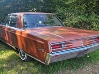 Gebraucht Chrysler Newport 330 PS (242 kW) 1968 Rot Limousine