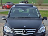 Gebraucht Mercedes B180 109 PS (80 kW) 2008 Schwarz Van / Kleinbus