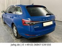 Gebraucht Skoda Superb Style 150 PS (110 kW) 2022 Blau Kombi