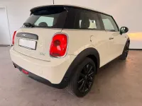 Gebraucht Mini ONE 102 PS (75 kW) 2018 Weiß Kleinwagen