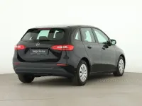 Gebraucht Mercedes B200 150 PS (110 kW) 2022 Schwarz Van / Kleinbus