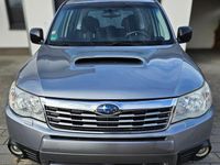 Gebraucht Subaru Forester Active 147 PS (108 kW) 2010 Silber SUV