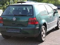Używany VW Golf IV 75 KM (55 kW) 2002 Zielony Sedan/Limuzyna