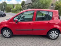 Gebraucht Renault Modus 75 PS (55 kW) 2011 Rot Van / Kleinbus