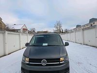 Usata VW Multivan 150 CV (110 kW) 2017 Grigio Monovolume
