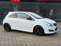 Gebraucht Opel Corsa Edition 90 PS (66 kW) 2009 Weiß Kleinwagen