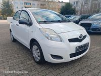 Gebraucht Toyota Yaris Cool 69 PS (50 kW) 2011 Weiß Kleinwagen