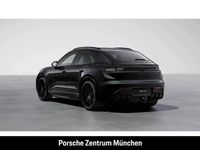 Gebraucht Porsche Macan GTS 419 kW (571 PS) 2026 Tiefschwarzmetallic SUV