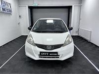 Gebraucht Honda Jazz 90 PS (66 kW) 2010 Weiß Kleinwagen