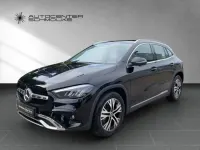 Gebraucht Mercedes GLA180 Advanced 136 PS (100 kW) 2025 lack kosmosschwarz (metallic) SUV