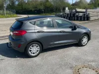Gebraucht Ford Fiesta Cool & Connect 86 PS (63 kW) 2018 Grau Kleinwagen