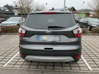 Gebraucht Ford Kuga Trend 120 PS (88 kW) 2018 Grau SUV
