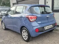 Gebraucht Hyundai i10 Trend 67 PS (49 kW) 2018 Blau Kleinwagen
