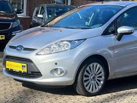 Gebraucht Ford Fiesta Titanium 82 PS (60 kW) 2009 Silber Kleinwagen