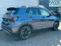 Gebraucht VW T-Cross R-line 150 PS (110 kW) 2026 Grau SUV